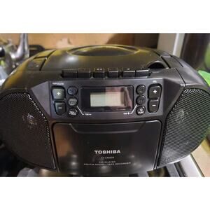 Toshiba TY-CKM39 Portable CD Radio Cassette Recorder Boombox MP3 FM/AM Stereo